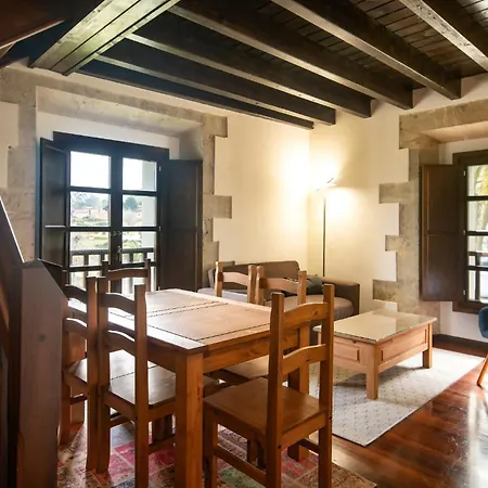 Tejaasturias Apartment *